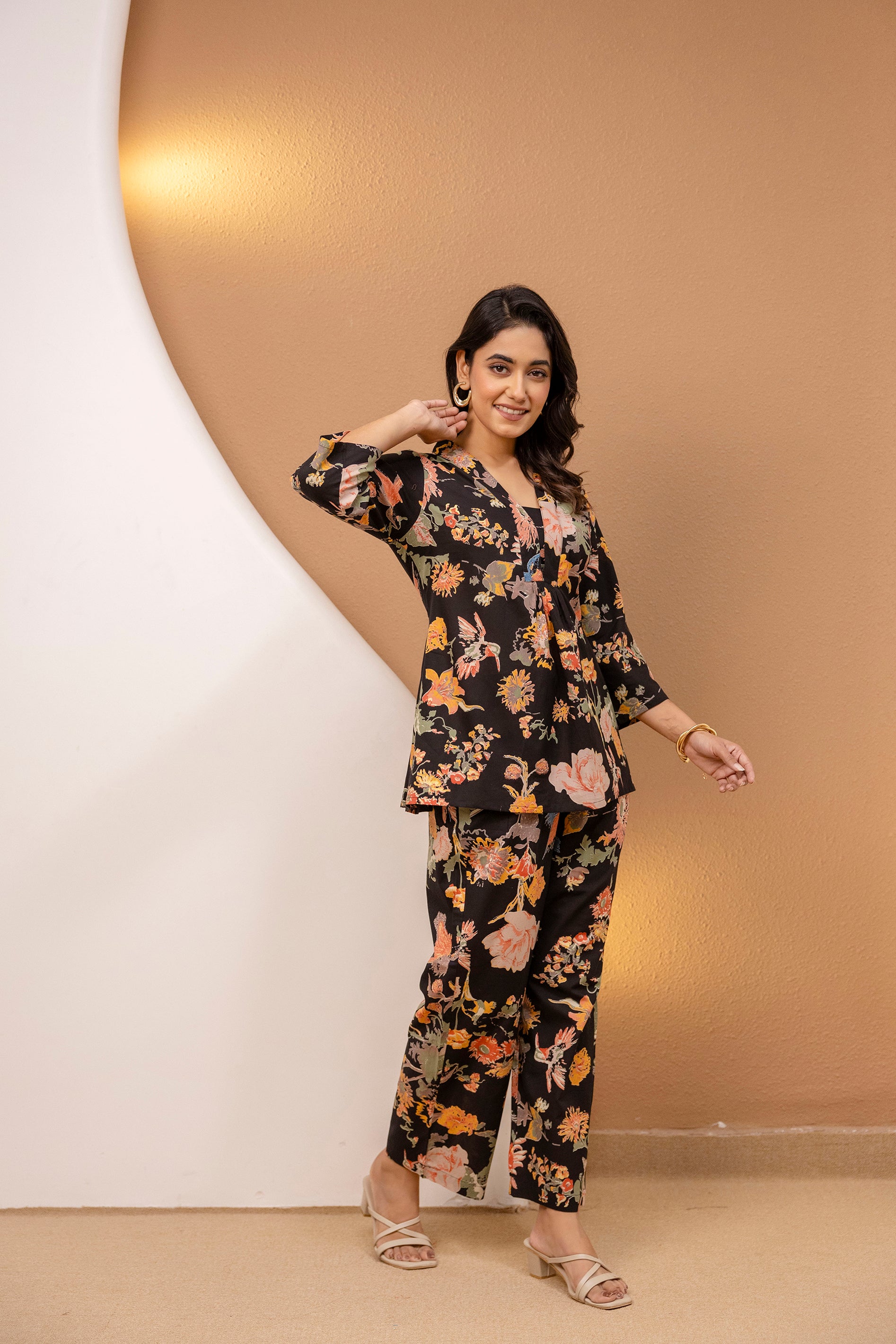 Kaari Phool Co-ord Set