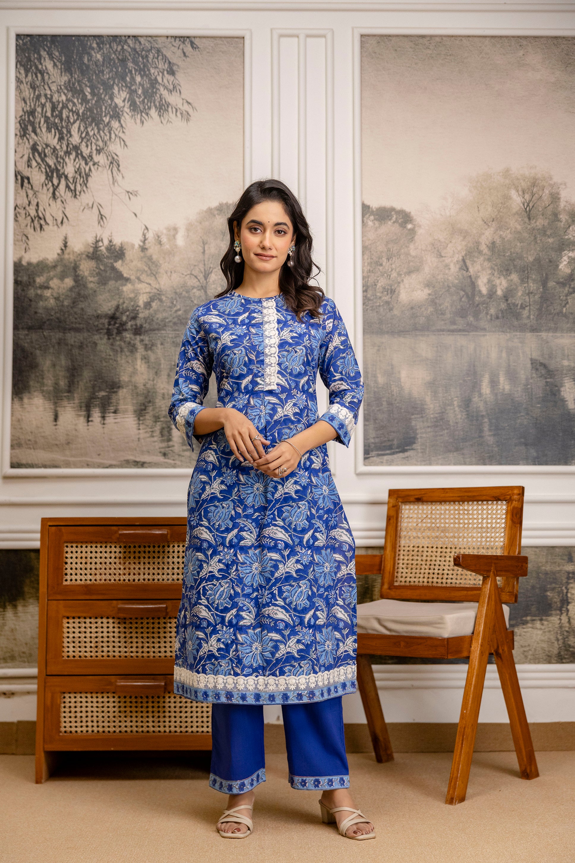 Anantika Kurta Set