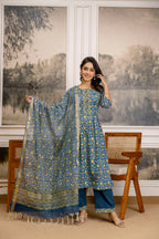 Mehka Neel Kurta Set