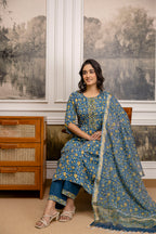 Mehka Neel Kurta Set