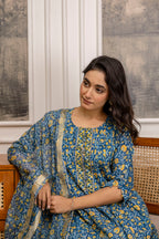 Mehka Neel Kurta Set